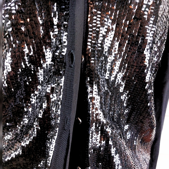 Jones New York Petite Black Fur Collar Wool Blend Sequins Cardigan Sz PM NWT - Picture 4 of 9